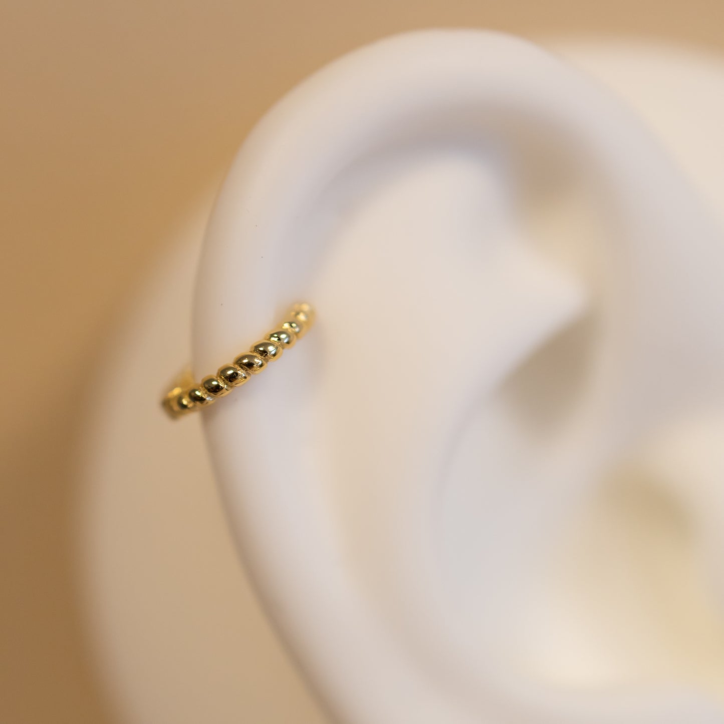 Oda Hoop Earrings (2 sizes)