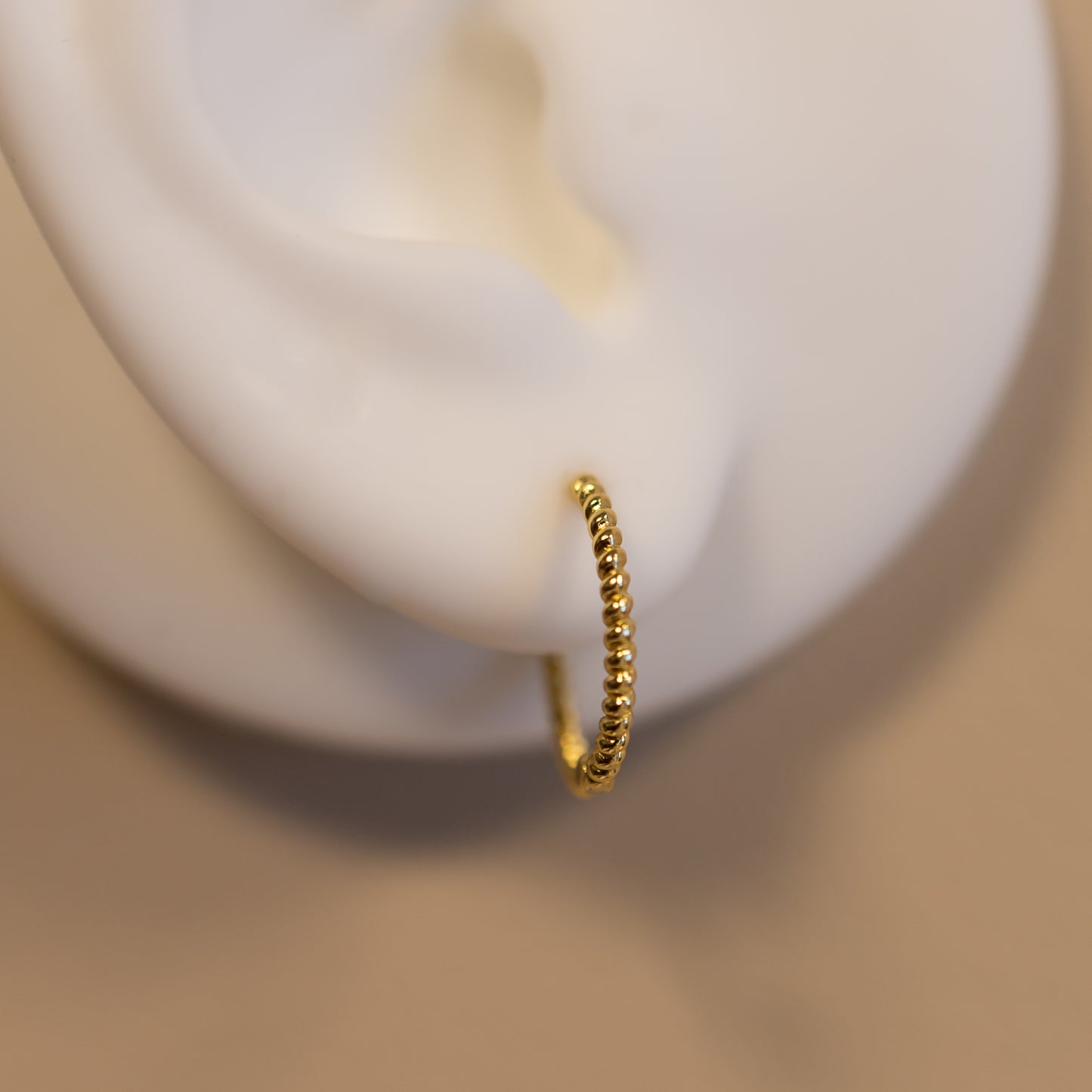 Oda Hoop Earrings (2 sizes)