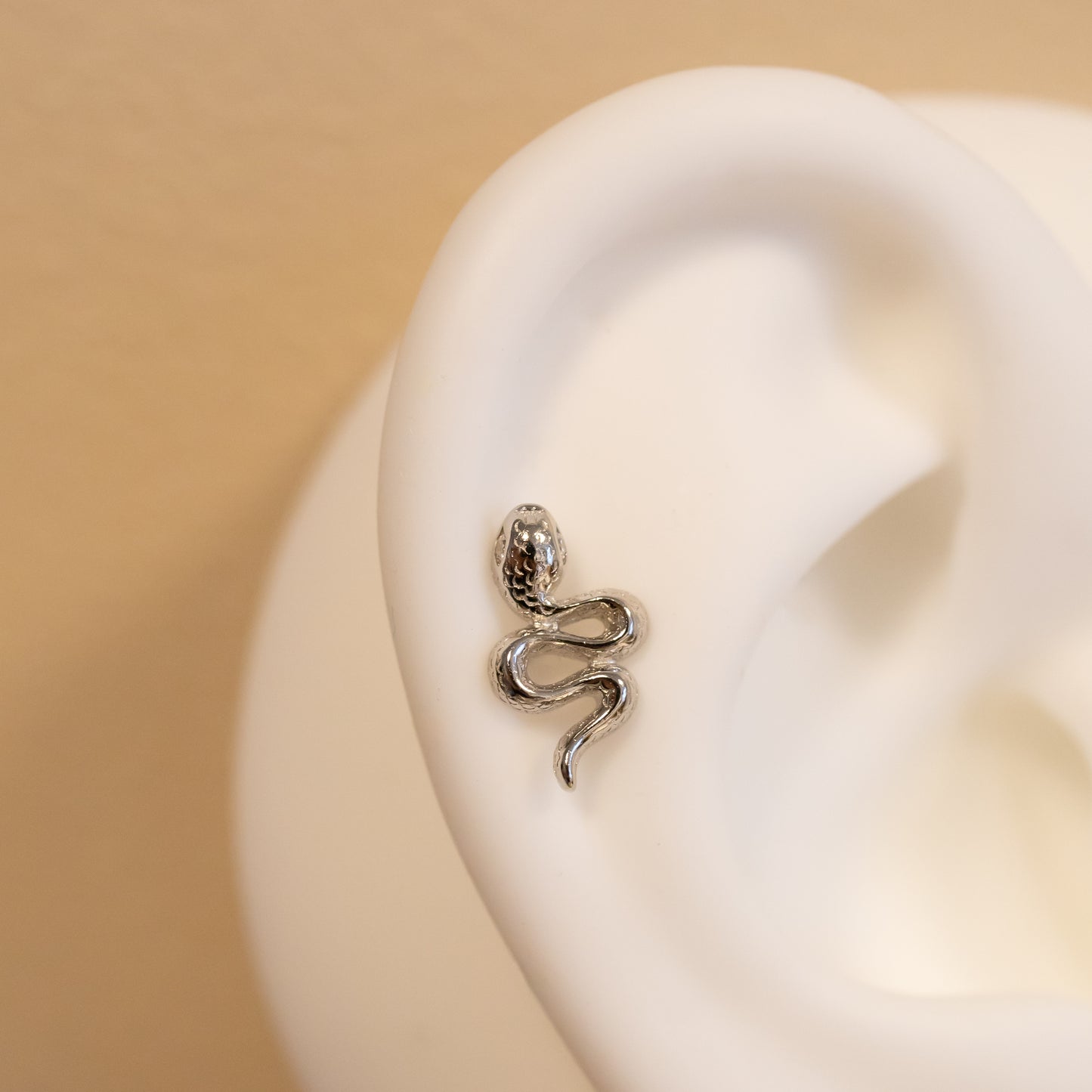 Snake Piercing With Ball Closure