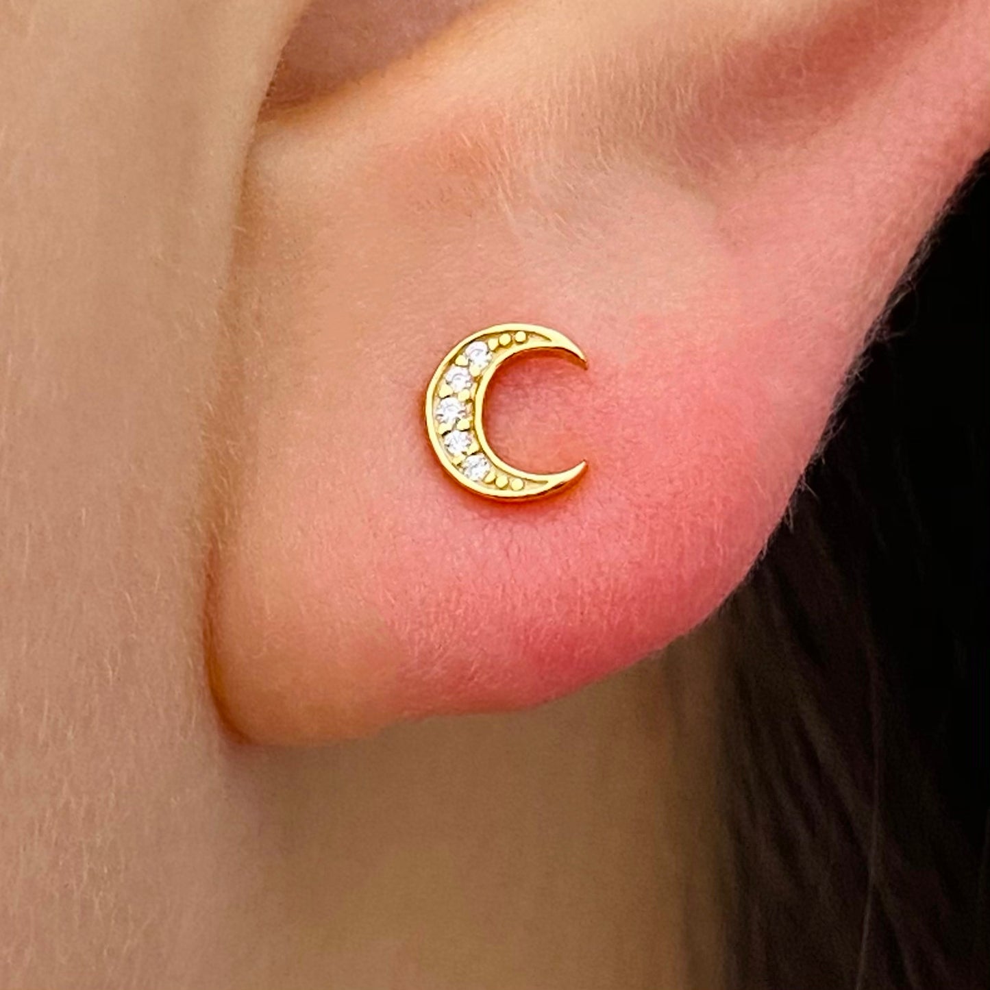 Bright Moon Stud Earring